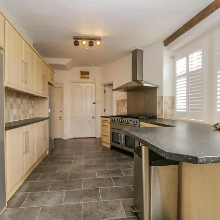 Hollywood Holiday home Windermere