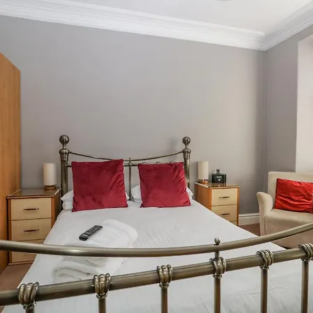 Holiday home Hollywood Windermere